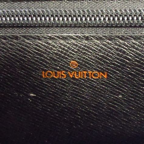 louis vuitton epi chaillot noir m52542 bag men's spot fake|false Louis Vuitton shirts.